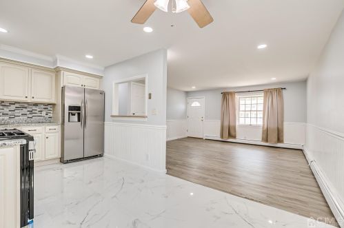 47 Arthur Ave, Carteret NJ  07008-2463 exterior