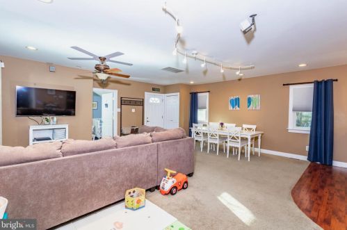 1366 Georgia Ave, West Deptford NJ 08093-1924 exterior