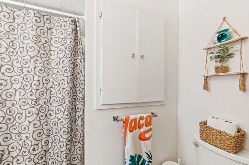 145 Church St, New Bedford MA 02745-5023 exterior