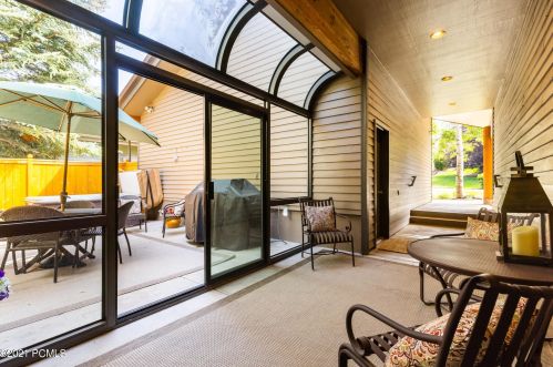 2457 Fairway Vlg Dr, Park City UT 84060-7023 exterior