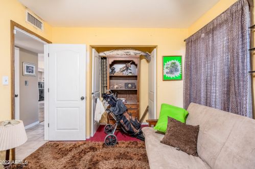 414 Behrend Dr, Phoenix AZ 85050-3992 exterior