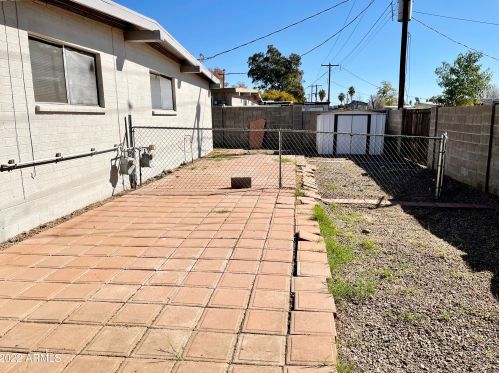 3729 Dunlap Ave, Phoenix AZ 85020-3025 exterior