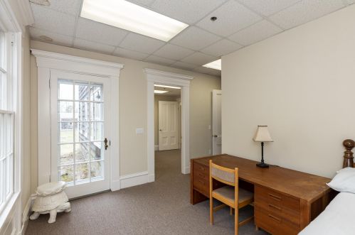 78 Main St, Falmouth MA 02540-3129 exterior