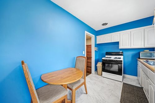 2936 Oak Park Ave, Forest View IL 60402-3028 exterior