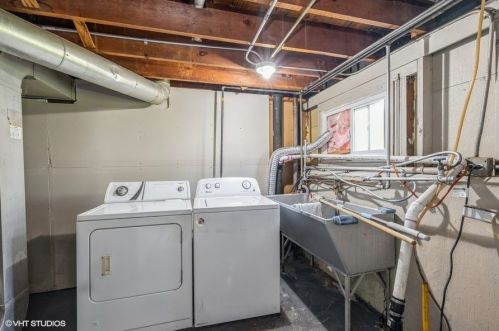 4608 Wenonah Ave, Forest View IL 60402-4353 exterior