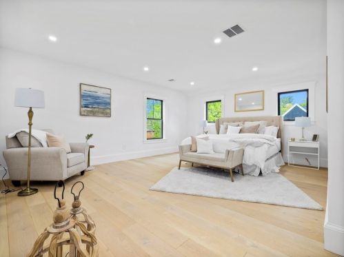 31 Greenwood St, Newton MA 02459-2702 exterior