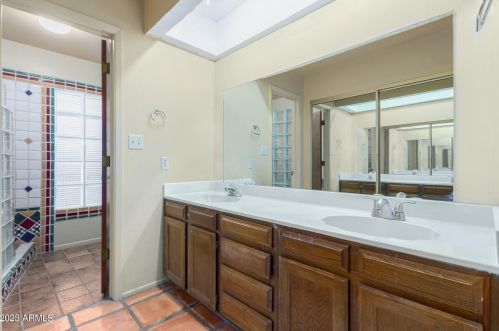 1743 Butler Dr, Phoenix AZ 85051-4739 exterior