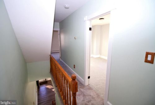 41 Paxson Ave, Trenton NJ 08690-1912 exterior