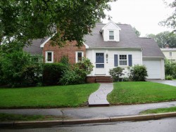 34 White Pine Rd, Newton, MA 02464-1223