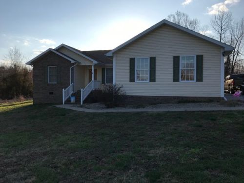 1599 Tucker Schoolhouse Rd, Madisonville, KY 42431-8812
