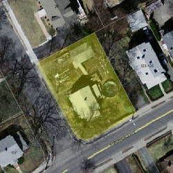 131 Auburndale Ave, Newton MA 02465-1421 aerial view