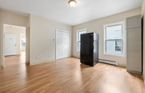 95 Harrison St, Worcester MA 01604-4215 exterior