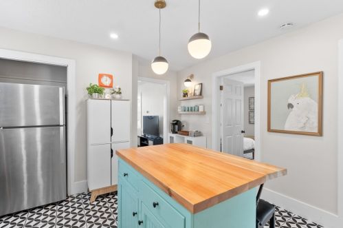 53 Hale St, Beverly MA 01915-5426 exterior