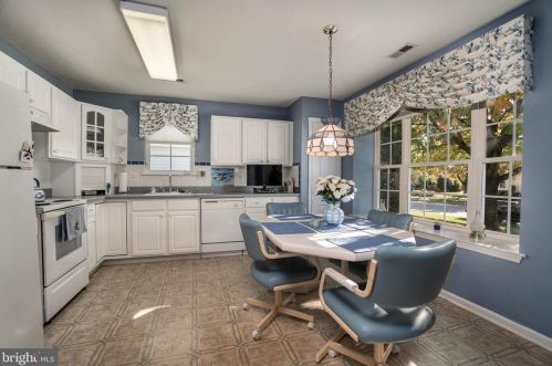 125 Sandpiper Ln, West Deptford NJ 08086-2196 exterior