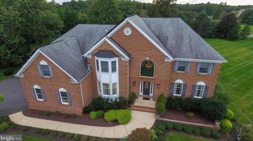 8 Landview Ln, Columbus NJ 08022-2260 exterior