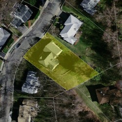 76 Drumlin Rd, Newton MA 02459-2807 aerial view