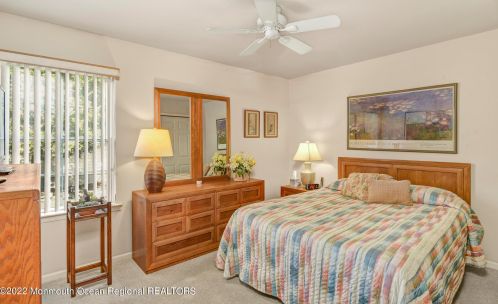 68 Merion Ln, Jackson Twp NJ 08527-3996 exterior