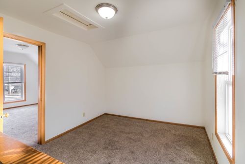 529 Locust St, Sycamore IL 60178-1429 exterior