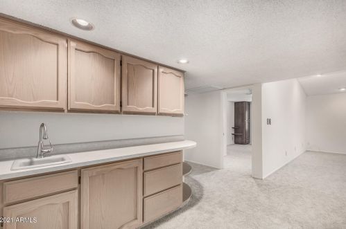 11420 Ahwatukee Dr, Phoenix AZ 85044-3102 exterior