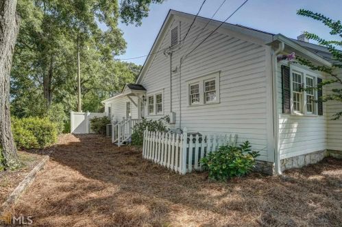 945 College Ave, Conyers GA 30012-4423 exterior