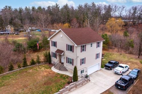 23 Russellville Rd, Montgomery MA 01085-1187 exterior