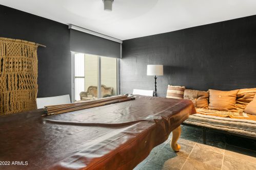 3241 Camelback Rd, Phoenix AZ 85033-1455 exterior