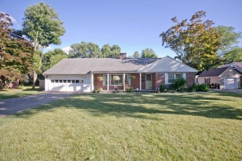 55 Emerson Rd, Agawam MA  01001-3106 exterior