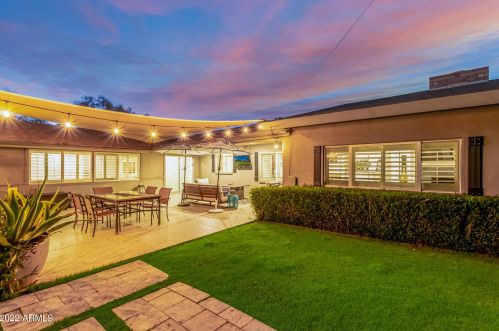 6849 2nd St, Phoenix AZ  85012-1005 exterior