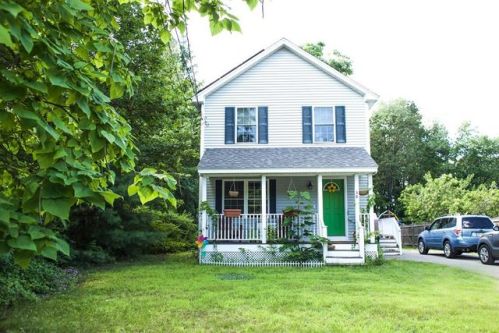 38 Glenallen St, Winchendon, MA 01475-2202