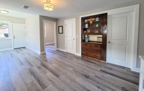 1516 Elmwood Ave, Forest View IL  60402-1304 exterior