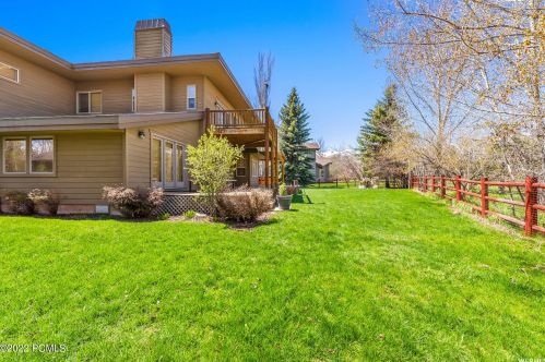 4923 Charlais Ln, Park City UT 84098-7552 exterior