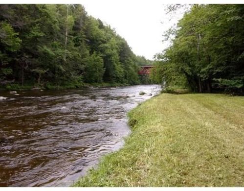 224 Worthington Rd, Montgomery, MA 01050-9783