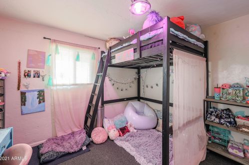 500 Alice Ave, Phoenix AZ 85021-4112 exterior