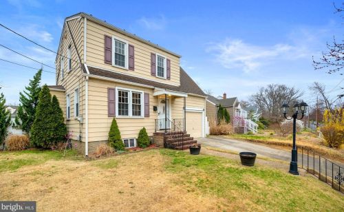 149 Olive St, West Deptford, NJ 08093-1423