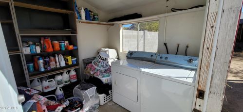 1334 Cinnabar Ave, Phoenix AZ 85020-1815 exterior