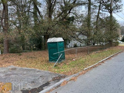 89 Holly Rd, Atlanta GA 30314-2002 exterior