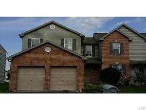 2600 Chestnut Ln, Easton, PA 18040-7887