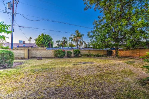 116 El Camino Dr, Phoenix AZ 85051-9123 exterior