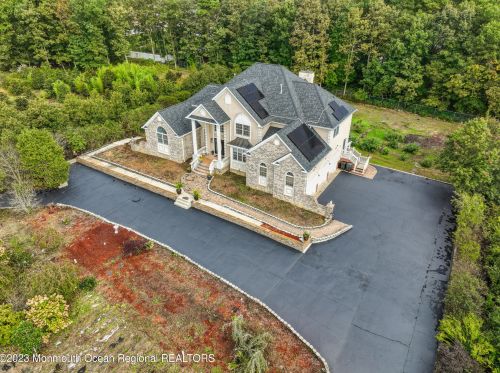 750 Farmingdale Rd, Jackson Twp NJ 08527-4301 exterior