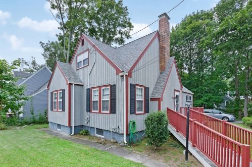 4 Harland Rd, Weymouth, MA 02188-1409