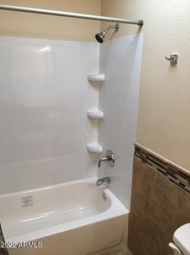 4115 18 Dr, Phoenix AZ 85007-2431 exterior