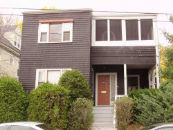 93 Floral St, Newton, MA 02461-1543