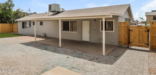 1328 Christy Dr, Phoenix AZ  85020-1106 exterior