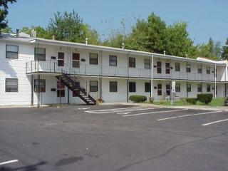 3817 River Park Dr, Louisville KY  40211-3057 exterior