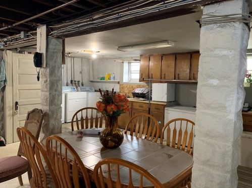 129 Bates, New Bedford MA 02745-6009 exterior