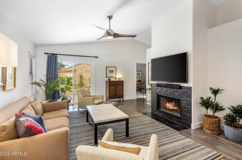 4613 Charleston Ave, Phoenix AZ 85032-9548 exterior