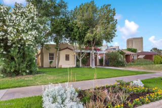 98 Lewis Ave, Phoenix AZ  85003-1071 exterior