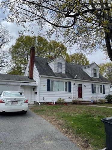 29 Houston Ave, Methuen, MA 01844-5172