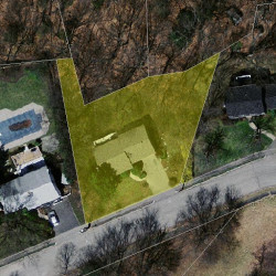 21 Arlo Rd, Newton MA 02464-1002 aerial view