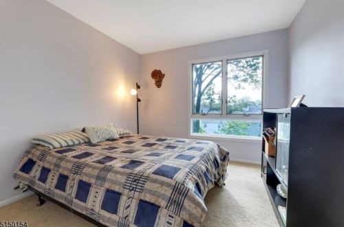 204 Passaic Ave, Belleville NJ 07109-1917 exterior